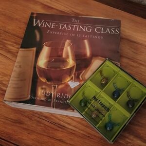 New Pier one Drink charms and Wine Tasting Class Kit NEW Gift Set